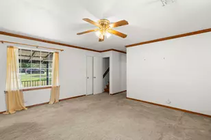 510 Country Ln, Hays, TX 78610 - Photo 7
