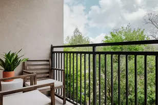 1900 Barton Springs Rd, Austin, TX 78704 - Photo 23