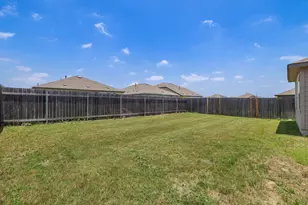 505 Golden Plains Pkwy, Hutto, TX 78634 - Photo 23