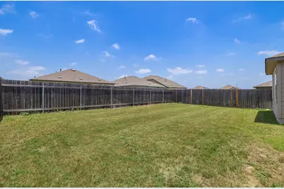 505 Golden Plains Parkway, Hutto, TX 78634 - Photo 23