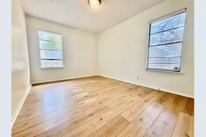 1708 Pennsylvania Avenue, Austin, TX 78702 - Photo 7