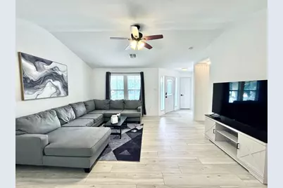 208 Gila Cliff Drive, Pflugerville, TX 78660 - Photo 7