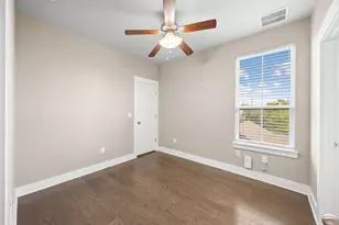 7505 Sugar Magnolia St, Austin, TX 78757 - Photo 25