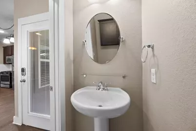 7505 Sugar Magnolia Street, Austin, TX 78757 - Photo 13