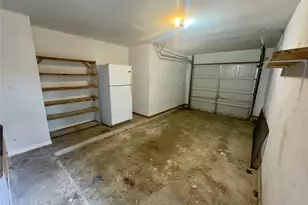 112 B Mockingbird Ln, Lockhart, TX 78644 - Photo 21