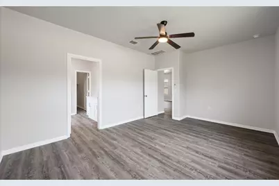 13513 Kearns Drive, Pflugerville, TX 78660 - Photo 11