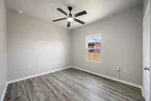 13513 Kearns Dr, Pflugerville, TX 78660 - Photo 15
