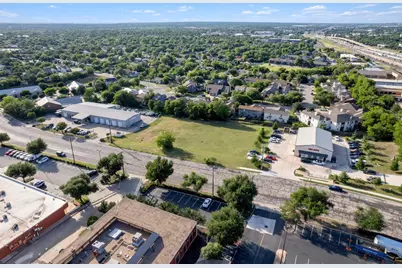 330 Old West Drive, Round Rock, TX 78681 - Photo 11