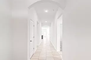 109 Finstown St, Hutto, TX 78634 - Photo 9