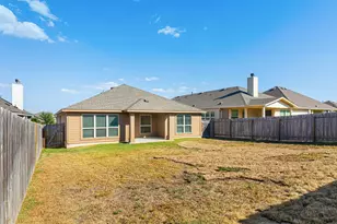 109 Finstown St, Hutto, TX 78634 - Photo 35