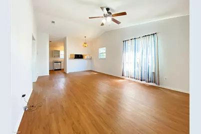 1604 Mill Street #B, San Marcos, TX 78666 - Photo 11