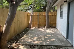 1604 Mill St, San Marcos, TX 78666 - Photo 17