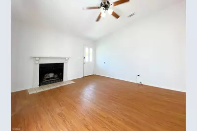 1604 Mill Street #B, San Marcos, TX 78666 - Photo 9