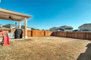 220 Danablu Dr, Hutto, TX 78634 - Photo 15