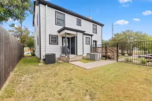 1013 E 38th 1/2 St, Austin, TX 78751 - Photo 35