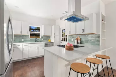 2113 Wilson Street, Austin, TX 78704 - Photo 11