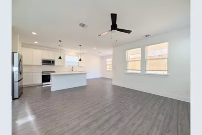 113 Sycamore Pines, Kyle, TX 78640 - Photo 3