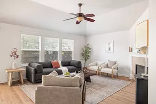 717 Windsor Castle Dr, Pflugerville, TX 78660 - Photo 5