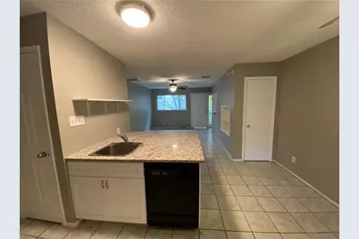 2413 Leon Street #101, Austin, TX 78705 - Photo 9