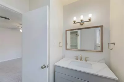 419 N Doak Street, Taylor, TX 76574 - Photo 21