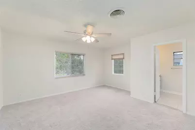 419 N Doak Street, Taylor, TX 76574 - Photo 17
