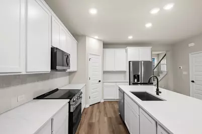 5900 Whisper Creek Drive #413, Georgetown, TX 78628 - Photo 11