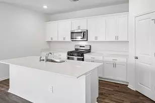 164 Gilmer Ln, Buda, TX 78610 - Photo 13