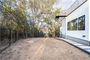 1304 Lipan Trail, Austin, TX 78733 - Photo 35