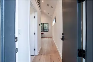 1304 Lipan Trail, Austin, TX 78733 - Photo 27