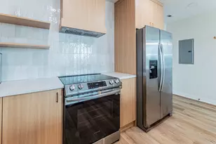 360 Nueces St, Austin, TX 78701 - Photo 7