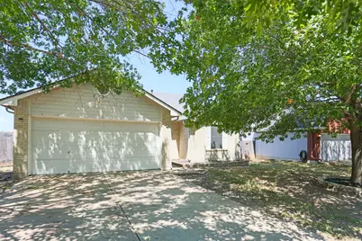 215 Estate Drive, Hutto, TX 78634 - Photo 25