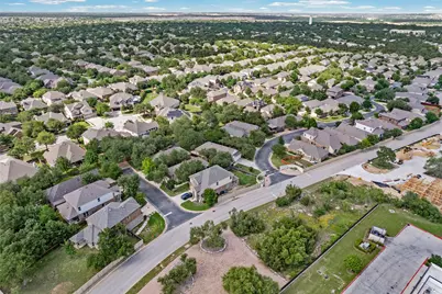 3451 Mayfield Ranch Boulevard #201, Round Rock, TX 78681 - Photo 27