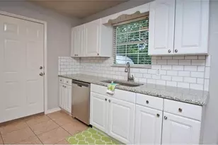 2408 Berkeley Ave, Austin, TX 78745 - Photo 13