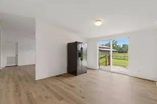 3063 Co Rd 484, Elgin, TX 78621 - Photo 5