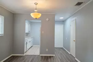 1811 Magnolia Dr, Round Rock, TX 78664 - Photo 5