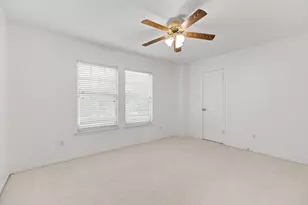 144 Vicksburg Loop, Elgin, TX 78621 - Photo 23