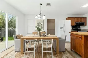 144 Vicksburg Loop, Elgin, TX 78621 - Photo 3