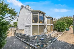 169 World of Tennis Sq, Lakeway, TX 78738 - Photo 17