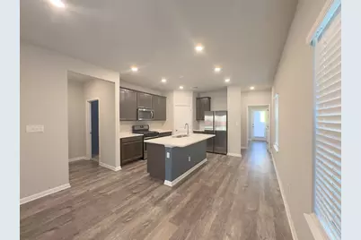 803 East Street, Hutto, TX 78634 - Photo 5