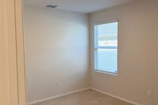 821 Gerardia Ct, Seguin, TX 78155 - Photo 9