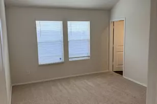 821 Gerardia Ct, Seguin, TX 78155 - Photo 5