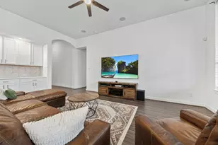 22610 Maidengrass Ln, Lago Vista, TX 78645 - Photo 11