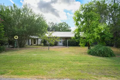 413 Sun Bonnet Drive, Buda, TX 78610 - Photo 7