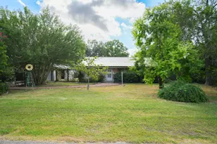 413 Sun Bonnet Dr, Buda, TX 78610 - Photo 7