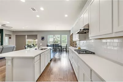 305 Wagon Spoke Way, Liberty Hill, TX 78642 - Photo 5