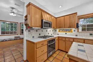613 Breakaway Rd, Cedar Park, TX 78613 - Photo 13