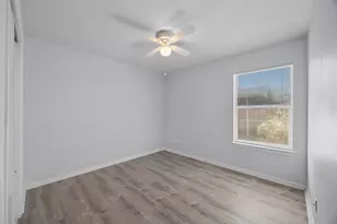 3009 Hanstrom Ct, Hutto, TX 78634 - Photo 23