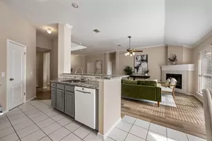 8008 Tonkinese Dr, Round Rock, TX 78681 - Photo 5