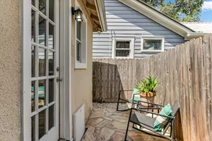 1110 W 22nd St, Austin, TX 78705 - Photo 19