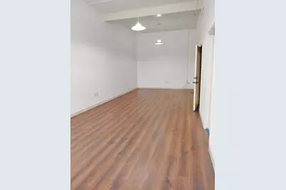2 Depot Square Street #D, Elgin, TX 78621 - Photo 3